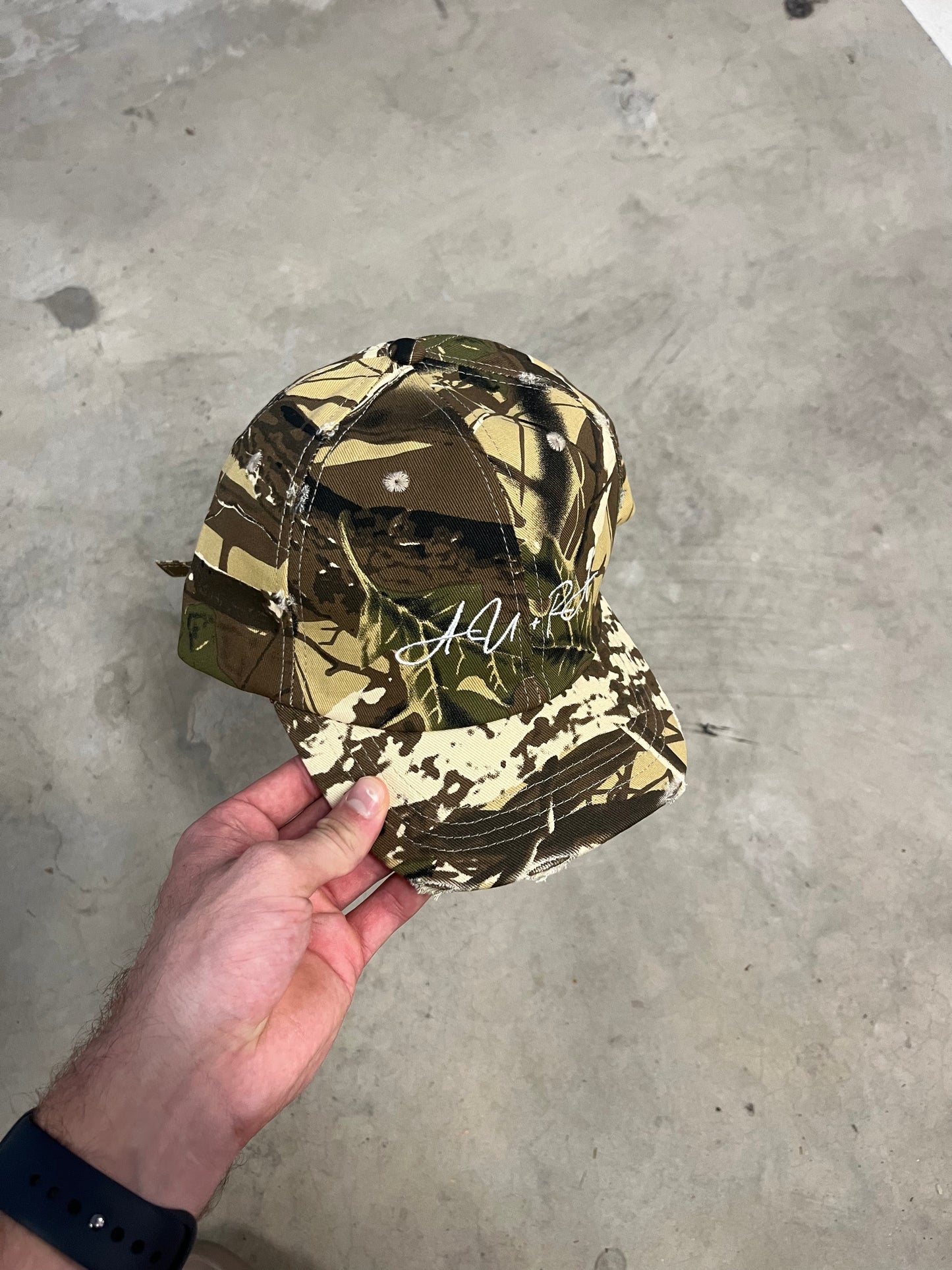 Hidden Influence Dark Camo